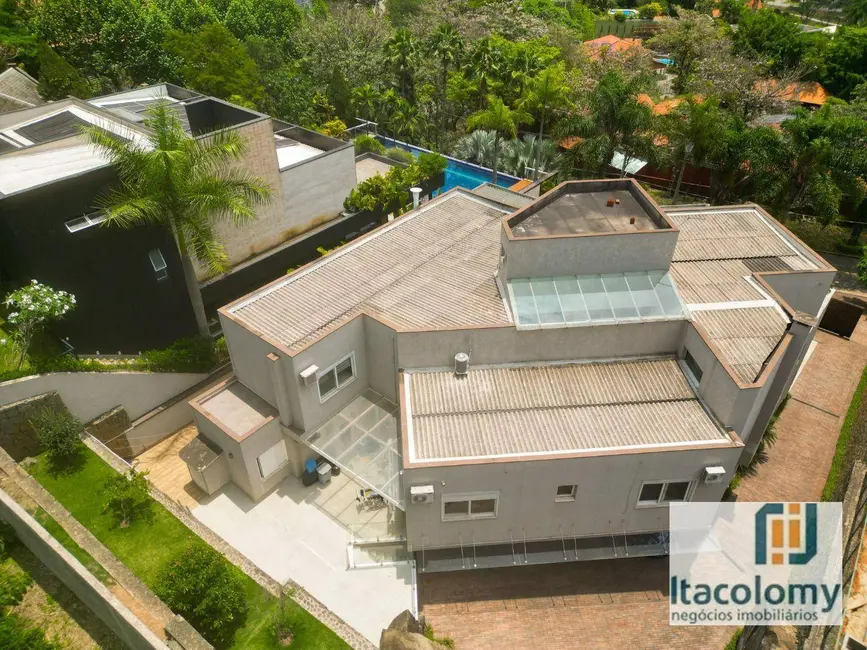 Casa de Condomínio com 5 quartos à venda, 1200m2 em Residencial Tamboré, Barueri - SP - imagem 9 Foto 9 de Casa de Condomínio com 5 quartos à venda, 1200m2 em Residencial Tamboré, Barueri - SP