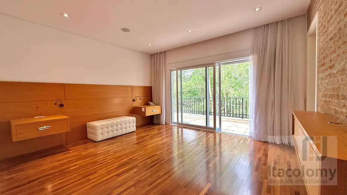 Casa de Condomínio com 4 quartos à venda, 851m2 em Colinas da Anhangüera, Santana De Parnaiba - SP - imagem 5 Foto 5 de Casa de Condomínio com 4 quartos à venda, 851m2 em Colinas da Anhangüera, Santana De Parnaiba - SP