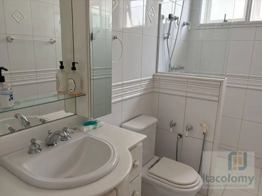 Foto 8 de Casa de Condomínio com 5 quartos à venda, 1655m2 em Barueri - SP