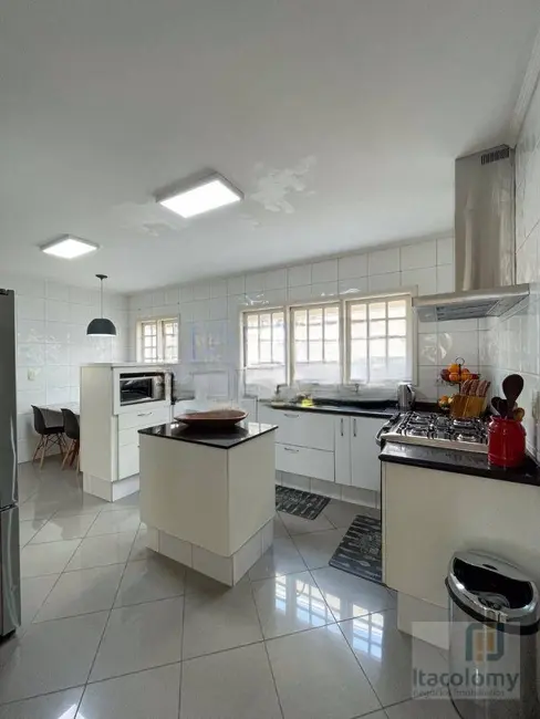 Foto 8 de Casa de Condomínio com 4 quartos à venda, 390m2 em Santana De Parnaiba - SP