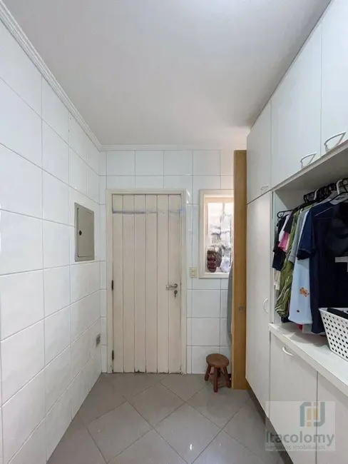 Foto 6 de Casa de Condomínio com 4 quartos à venda, 390m2 em Santana De Parnaiba - SP