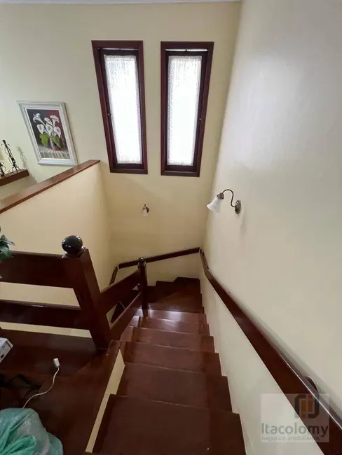 Foto 5 de Casa de Condomínio com 3 quartos à venda e para alugar, 330m2 em Santana De Parnaiba - SP