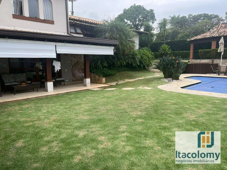 Foto 1 de Casa de Condomínio com 5 quartos à venda e para alugar, 1450m2 em Santana De Parnaiba - SP