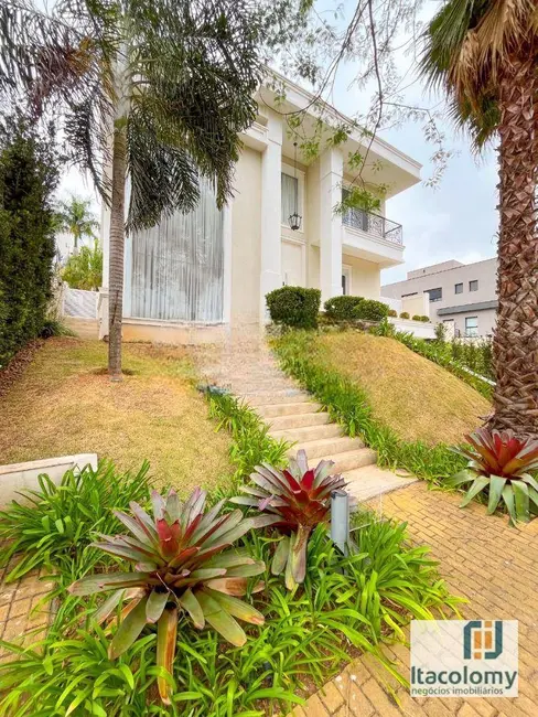 Foto 2 de Casa de Condomínio com 4 quartos à venda, 540m2 em Santana De Parnaiba - SP