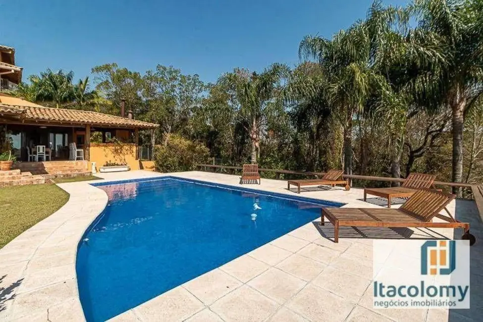 Casa de Condomínio com 4 quartos à venda, 1377m2 em Santana De Parnaiba - SP - imagem 1 Foto 1 de Casa de Condomínio com 4 quartos à venda, 1377m2 em Santana De Parnaiba - SP