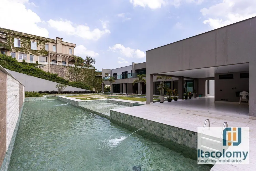 Casa de Condomínio com 4 quartos à venda, 3527m2 em Residencial Tamboré, Barueri - SP - imagem 6 Foto 6 de Casa de Condomínio com 4 quartos à venda, 3527m2 em Residencial Tamboré, Barueri - SP