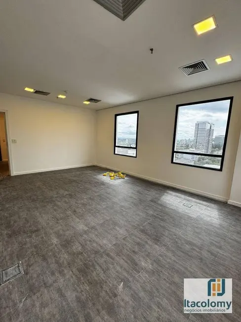 Foto 9 de Sala Comercial para alugar, 52m2 em Alphaville Industrial, Barueri - SP