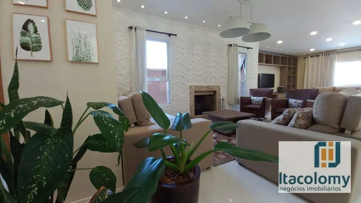 Foto 2 de Casa de Condomínio com 4 quartos à venda, 678m2 em Jardim do Golf I, Jandira - SP