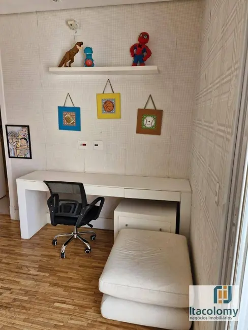 Foto 7 de Casa de Condomínio com 4 quartos para alugar, 472m2 em Santana De Parnaiba - SP