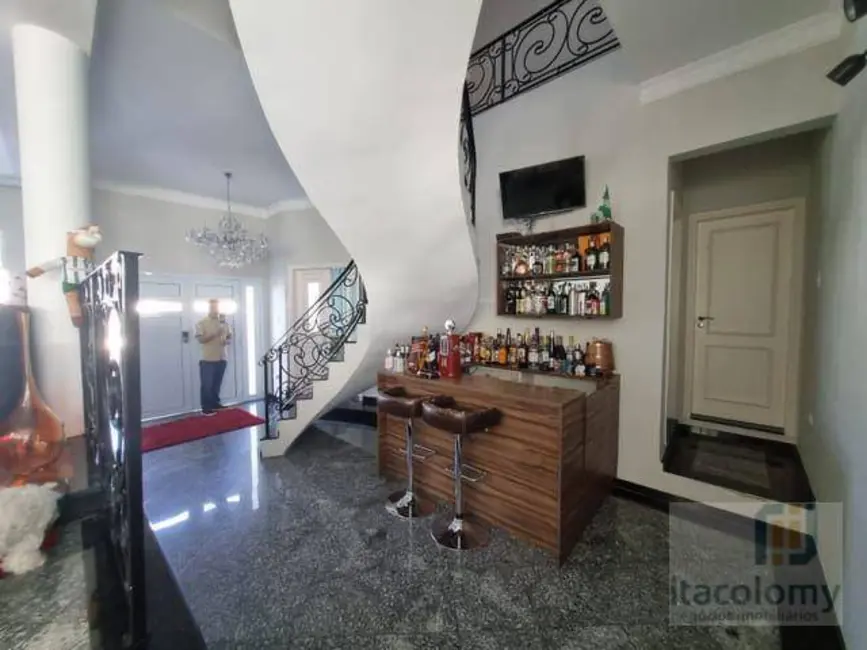 Foto 3 de Casa de Condomínio com 4 quartos para alugar, 420m2 em Santana De Parnaiba - SP