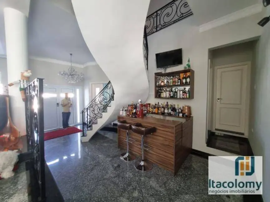 Foto 3 de Casa de Condomínio com 4 quartos para alugar, 420m2 em Santana De Parnaiba - SP