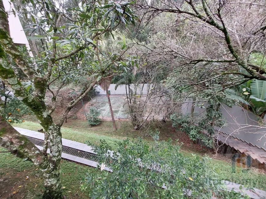 Casa de Condomínio com 5 quartos à venda e para alugar, 2500m2 em Residencial Tamboré, Barueri - SP - imagem 6 Foto 6 de Casa de Condomínio com 5 quartos à venda e para alugar, 2500m2 em Residencial Tamboré, Barueri - SP