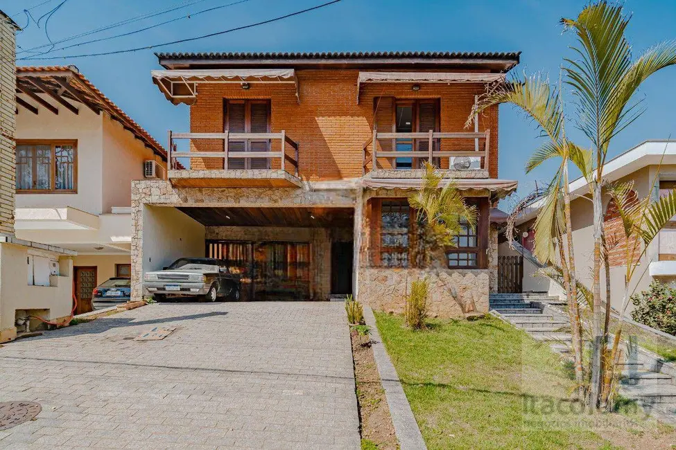 Foto 2 de Casa de Condomínio com 3 quartos à venda, 360m2 em Santana De Parnaiba - SP
