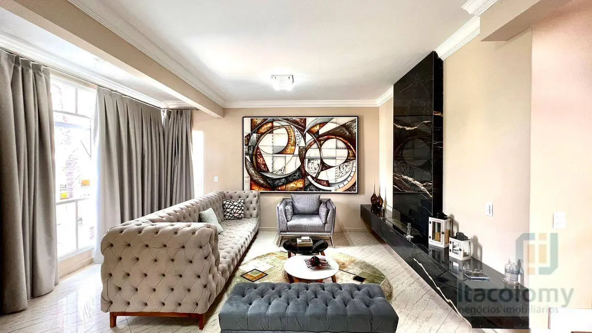 Foto 5 de Casa de Condomínio com 5 quartos à venda, 450m2 em Santana De Parnaiba - SP