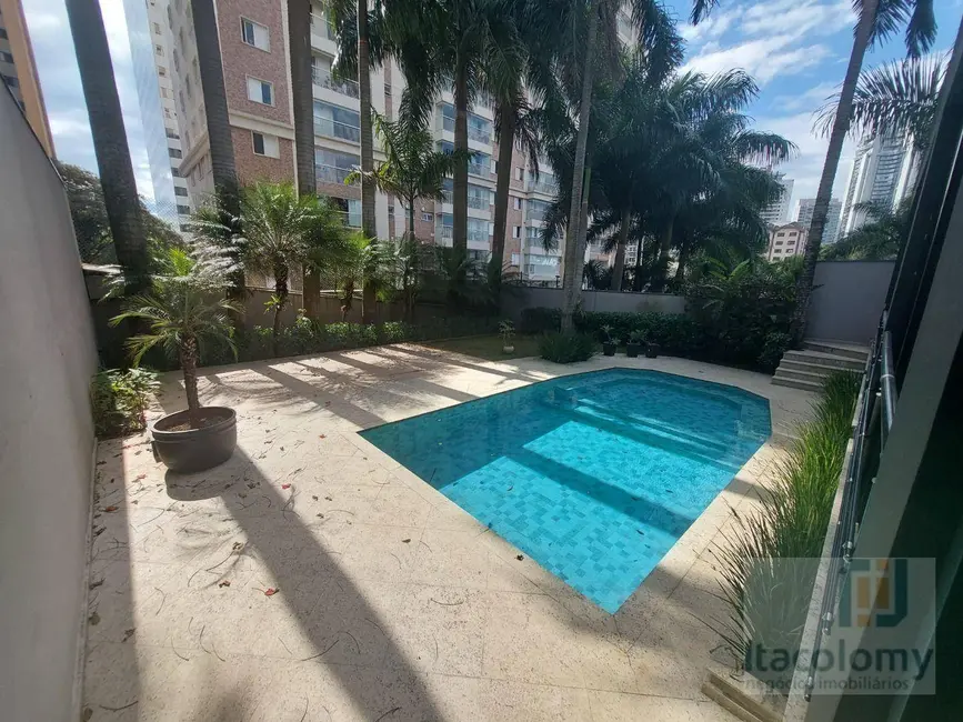 Foto 8 de Casa de Condomínio com 4 quartos à venda e para alugar, 500m2 em Alphaville Residencial Plus, Barueri - SP