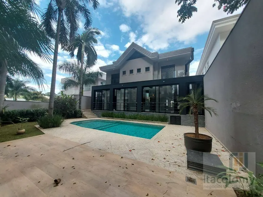 Foto 9 de Casa de Condomínio com 4 quartos à venda e para alugar, 500m2 em Alphaville Residencial Plus, Barueri - SP