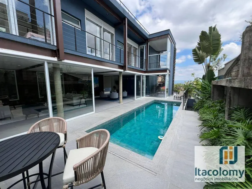 Foto 1 de Casa de Condomínio com 4 quartos à venda e para alugar, 507m2 em Santana De Parnaiba - SP