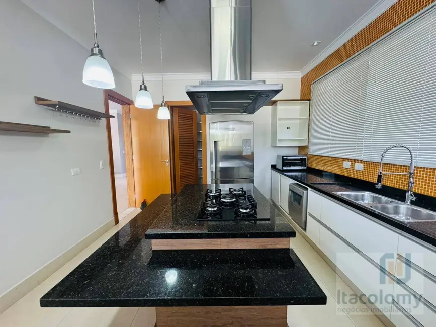 Foto 2 de Casa de Condomínio com 4 quartos à venda e para alugar, 420m2 em Tamboré, Santana De Parnaiba - SP