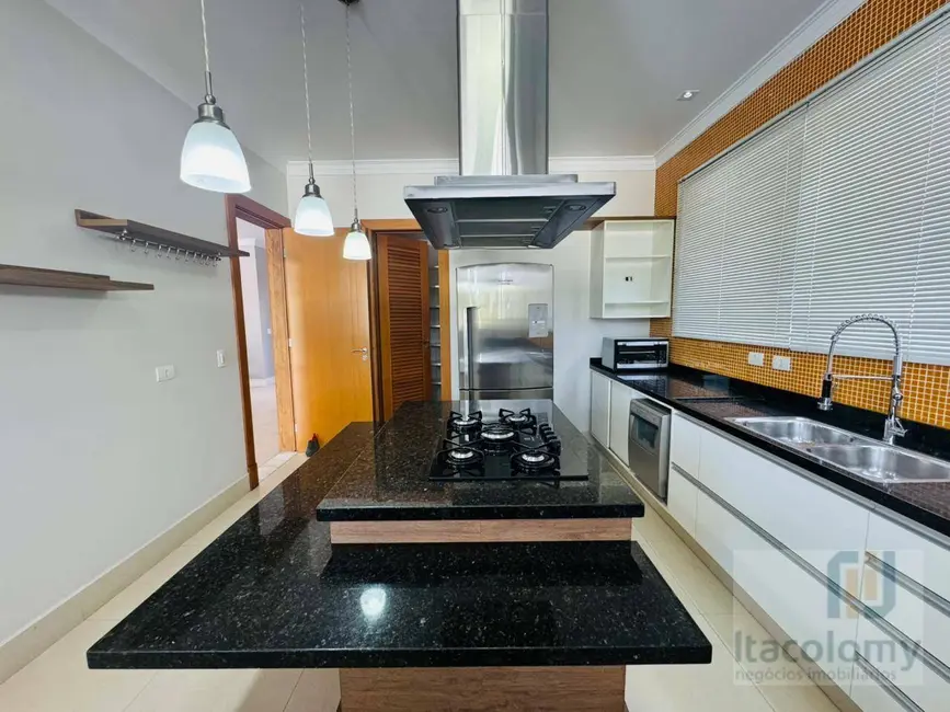 Foto 2 de Casa de Condomínio com 4 quartos à venda e para alugar, 420m2 em Tamboré, Santana De Parnaiba - SP