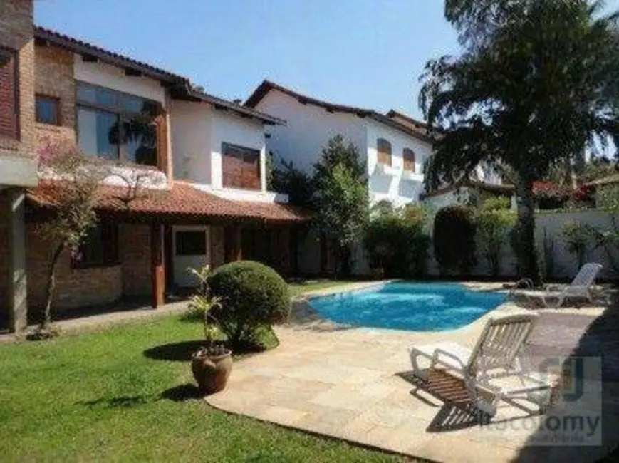 Foto 2 de Casa de Condomínio com 3 quartos à venda e para alugar, 720m2 em Santana De Parnaiba - SP