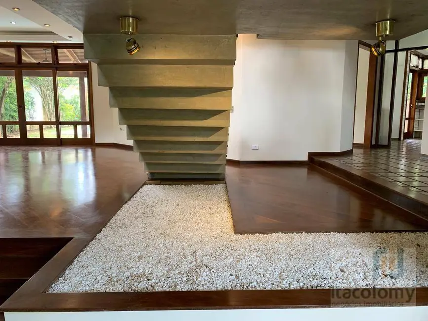 Foto 5 de Casa de Condomínio com 3 quartos à venda e para alugar, 720m2 em Santana De Parnaiba - SP