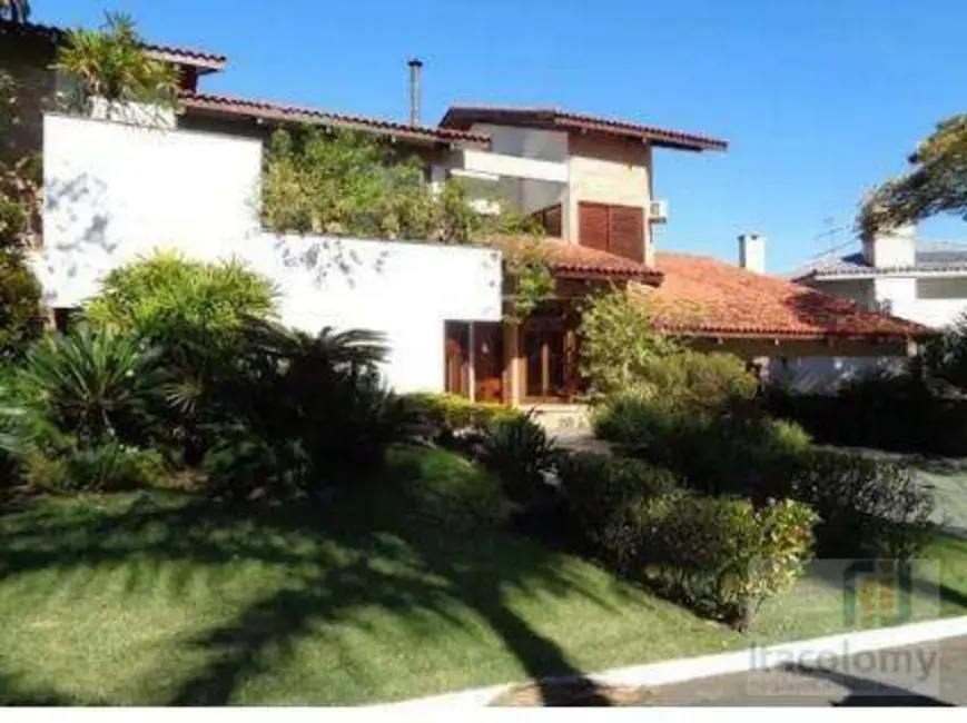 Foto 3 de Casa de Condomínio com 3 quartos à venda e para alugar, 720m2 em Santana De Parnaiba - SP