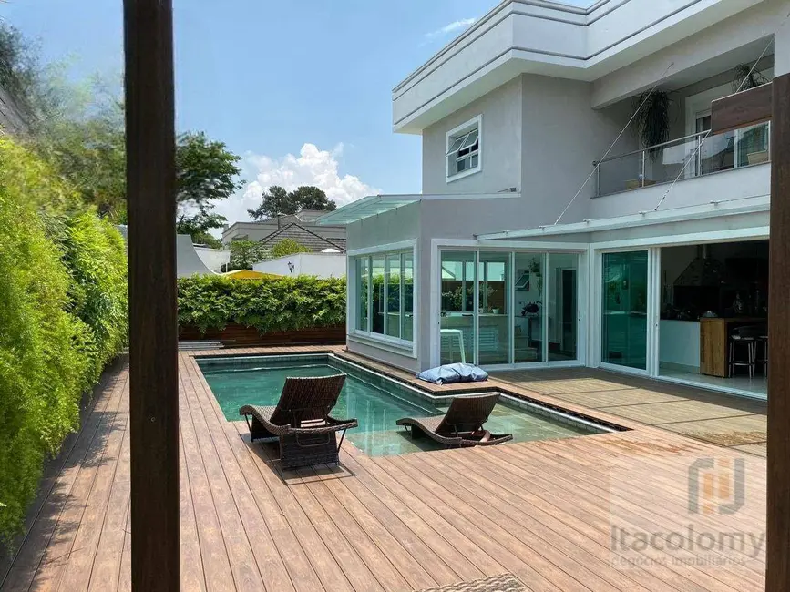 Casa de Condomínio com 4 quartos à venda, 640m2 em Barueri - SP - imagem 4 Foto 4 de Casa de Condomínio com 4 quartos à venda, 640m2 em Barueri - SP