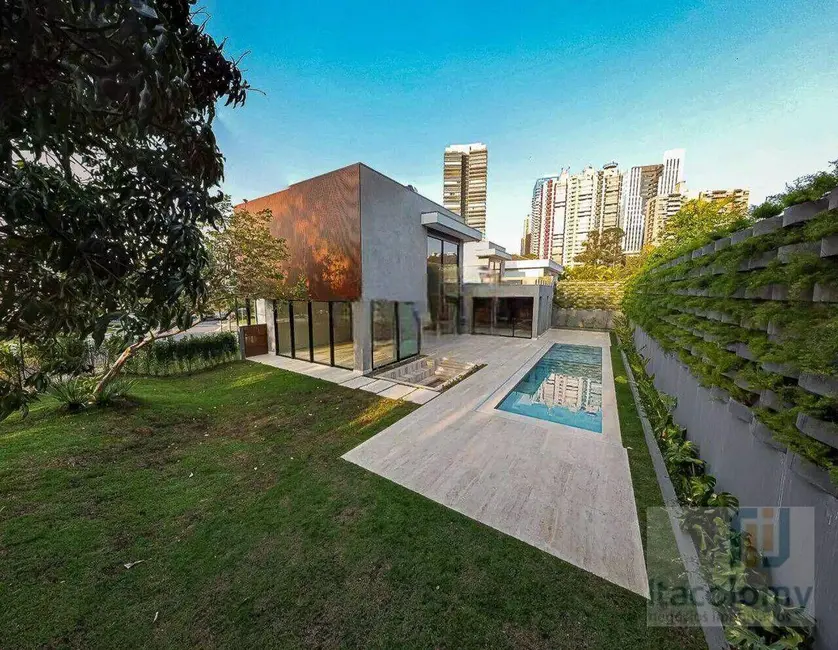 Casa de Condomínio com 5 quartos à venda, 909m2 em Barueri - SP - imagem 4 Foto 4 de Casa de Condomínio com 5 quartos à venda, 909m2 em Barueri - SP