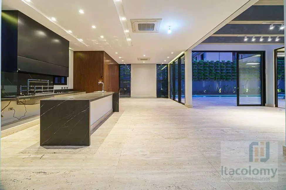 Casa de Condomínio com 5 quartos à venda, 909m2 em Barueri - SP - imagem 9 Foto 9 de Casa de Condomínio com 5 quartos à venda, 909m2 em Barueri - SP