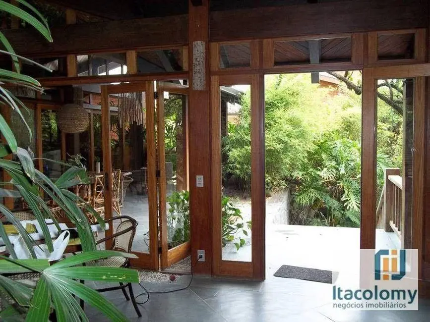 Foto 4 de Casa de Condomínio com 4 quartos à venda, 900m2 em Santana De Parnaiba - SP