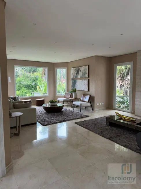 Foto 2 de Casa de Condomínio com 4 quartos para alugar, 738m2 em Santana De Parnaiba - SP