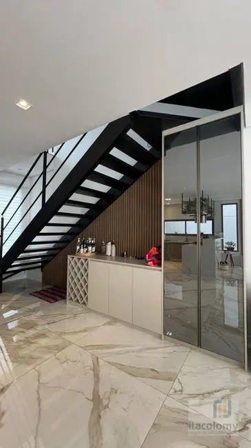 Foto 5 de Casa de Condomínio com 3 quartos à venda e para alugar, 200m2 em Santana De Parnaiba - SP