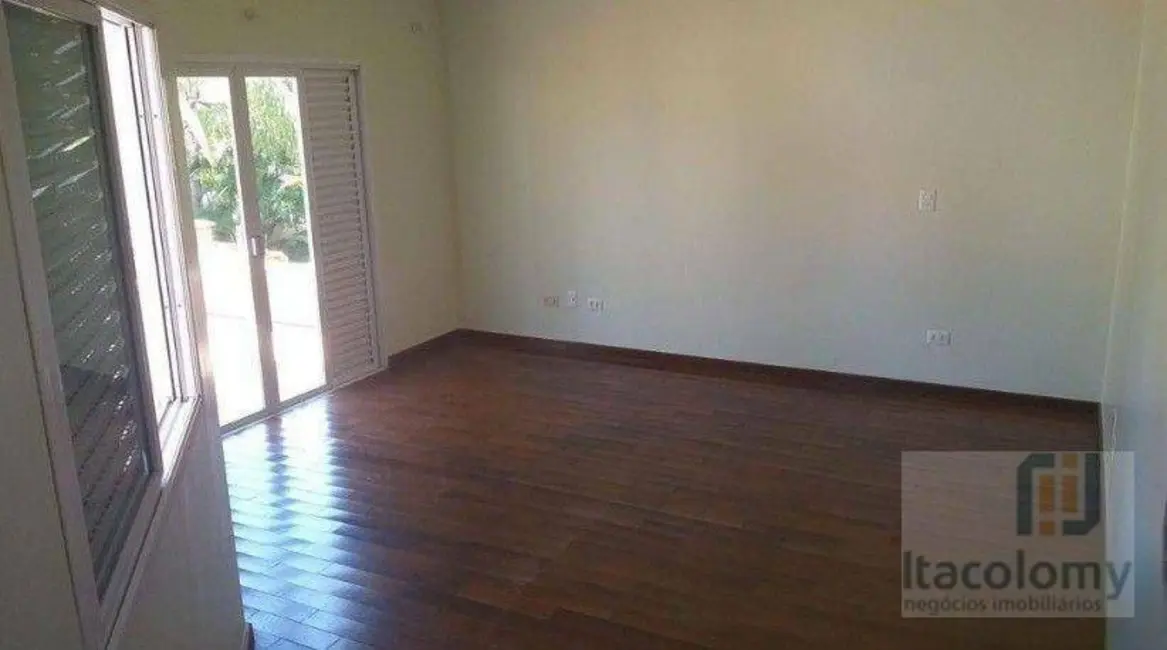 Foto 9 de Casa de Condomínio com 4 quartos para alugar, 500m2 em Santana De Parnaiba - SP