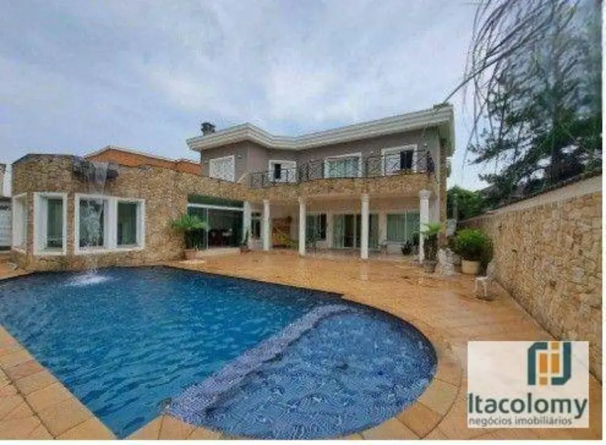 Foto 1 de Casa de Condomínio com 4 quartos para alugar, 500m2 em Santana De Parnaiba - SP