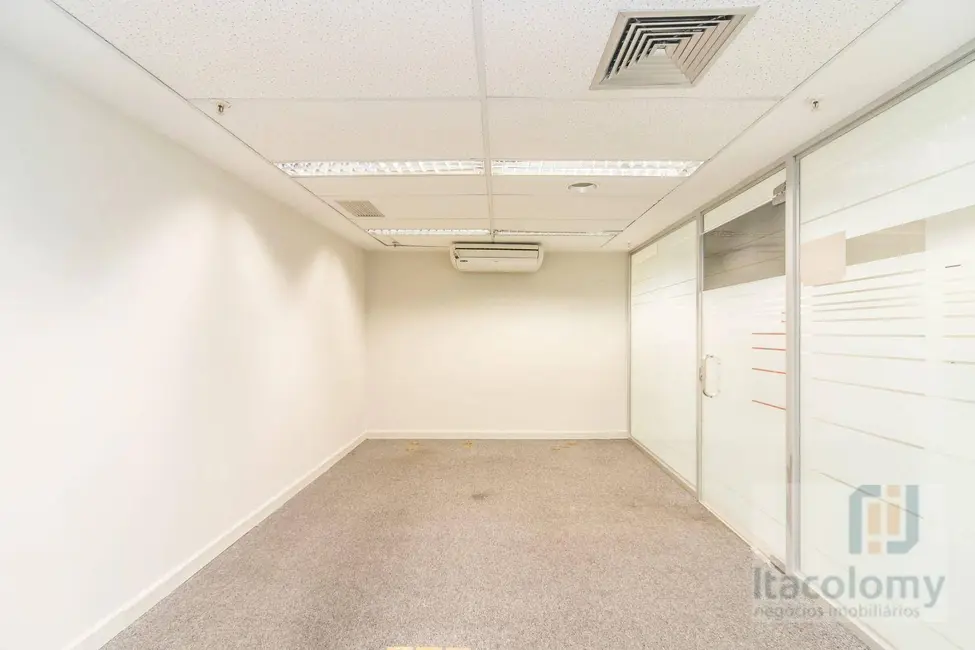 Loja para alugar, 1032m2 em Brooklin Novo, São Paulo - SP - imagem 4 Foto 4 de Loja para alugar, 1032m2 em Brooklin Novo, São Paulo - SP