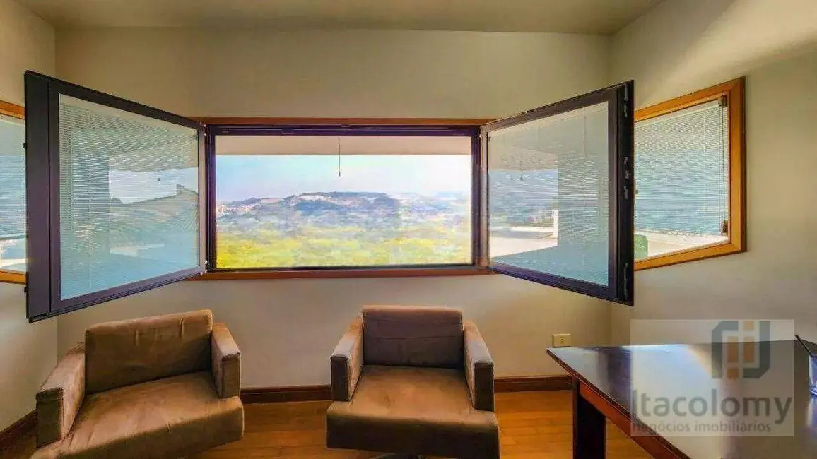 Foto 8 de Casa de Condomínio com 4 quartos à venda e para alugar, 796m2 em Santana De Parnaiba - SP