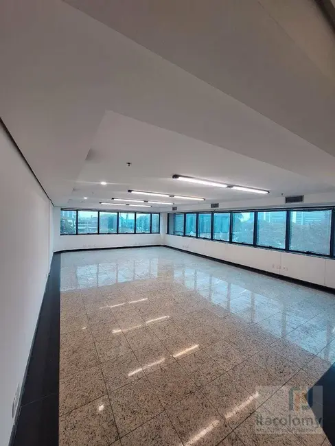 Foto 2 de Sala Comercial para alugar, 91m2 em Alphaville Industrial, Barueri - SP