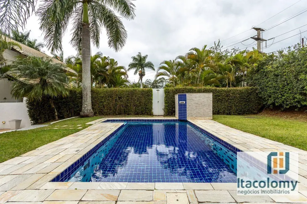 Foto 4 de Casa de Condomínio com 4 quartos à venda e para alugar, 900m2 em Santana De Parnaiba - SP