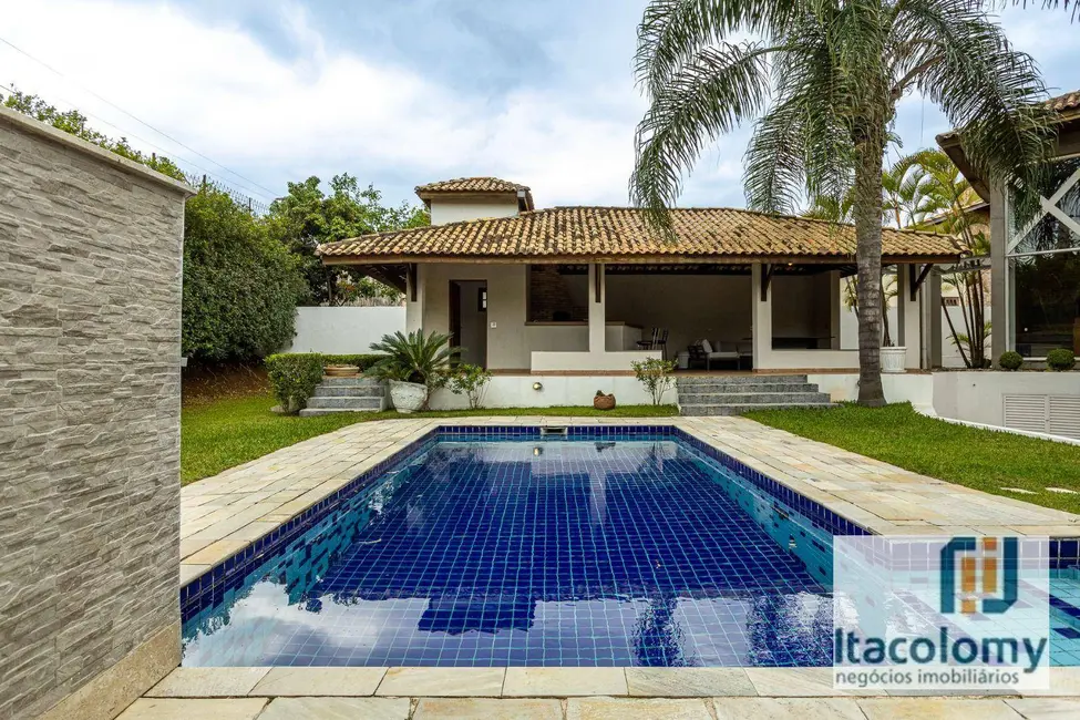 Foto 1 de Casa de Condomínio com 4 quartos à venda e para alugar, 900m2 em Santana De Parnaiba - SP