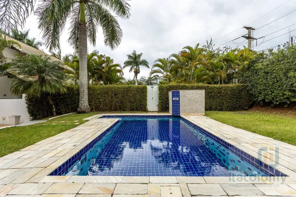 Foto 4 de Casa de Condomínio com 4 quartos à venda e para alugar, 900m2 em Santana De Parnaiba - SP