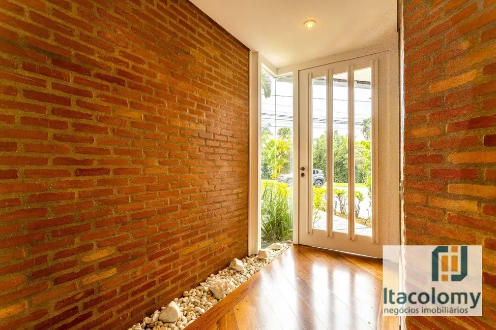 Foto 9 de Casa de Condomínio com 4 quartos à venda e para alugar, 900m2 em Santana De Parnaiba - SP