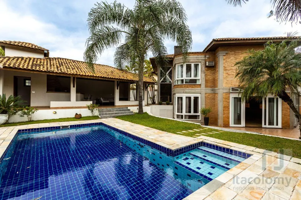Foto 3 de Casa de Condomínio com 4 quartos à venda e para alugar, 900m2 em Santana De Parnaiba - SP