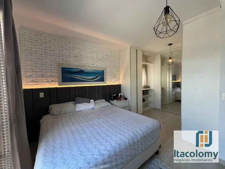 Casa de Condomínio com 3 quartos à venda, 180m2 em Tamboré, Santana De Parnaiba - SP - imagem 7 Foto 7 de Casa de Condomínio com 3 quartos à venda, 180m2 em Tamboré, Santana De Parnaiba - SP