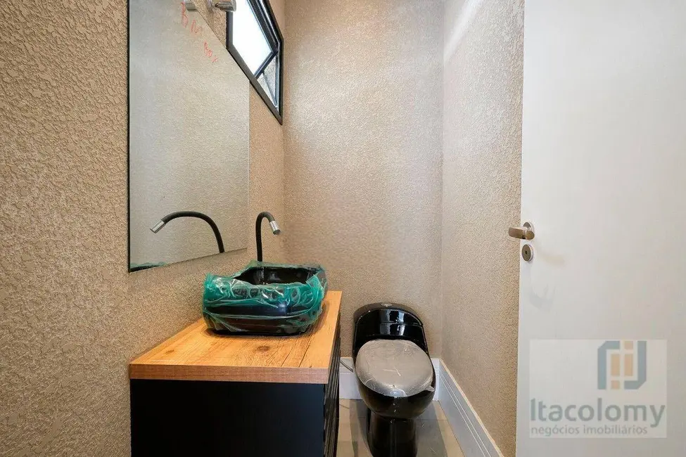 Foto 6 de Casa de Condomínio com 4 quartos à venda, 360m2 em Parque Sinai, Santana De Parnaiba - SP