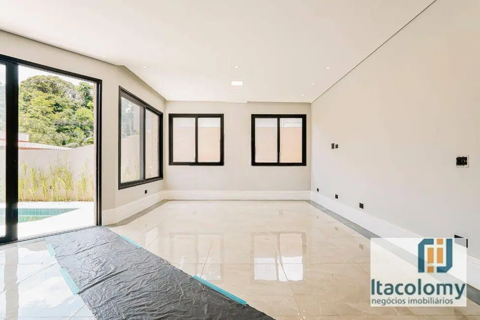 Foto 4 de Casa de Condomínio com 4 quartos à venda, 360m2 em Parque Sinai, Santana De Parnaiba - SP