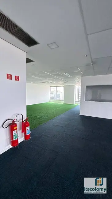 Sala Comercial para alugar, 436m2 em Alphaville Industrial, Barueri - SP - imagem 4 Foto 4 de Sala Comercial para alugar, 436m2 em Alphaville Industrial, Barueri - SP