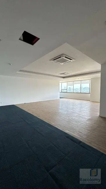 Foto 5 de Sala Comercial para alugar, 1298m2 em Alphaville Industrial, Barueri - SP