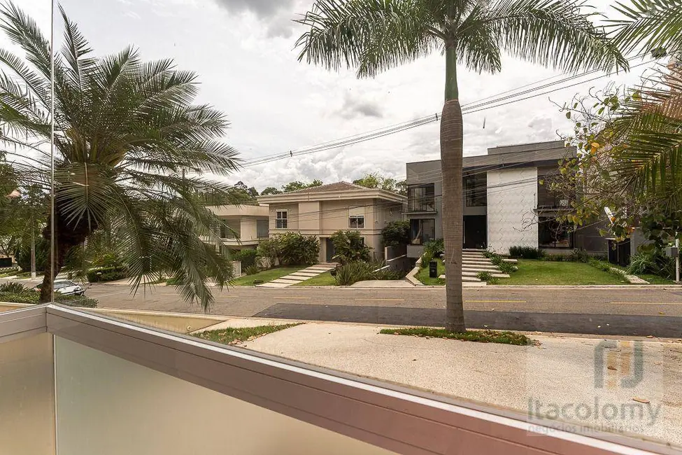 Casa de Condomínio com 4 quartos à venda, 525m2 em Alphaville Conde II, Barueri - SP - imagem 6 Foto 6 de Casa de Condomínio com 4 quartos à venda, 525m2 em Alphaville Conde II, Barueri - SP