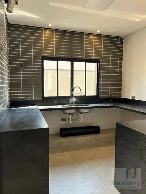 Foto 5 de Casa de Condomínio com 3 quartos à venda, 150m2 em Santana De Parnaiba - SP