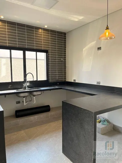 Foto 8 de Casa de Condomínio com 3 quartos à venda, 150m2 em Santana De Parnaiba - SP